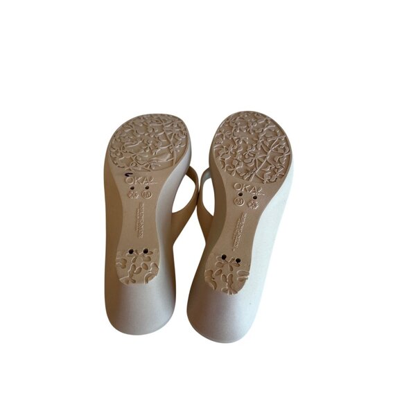 Womens OKA-B Beige Wedge Flip Flop Sandal M Size USA-Made Comfort Arch Support - Picture 4 of 5